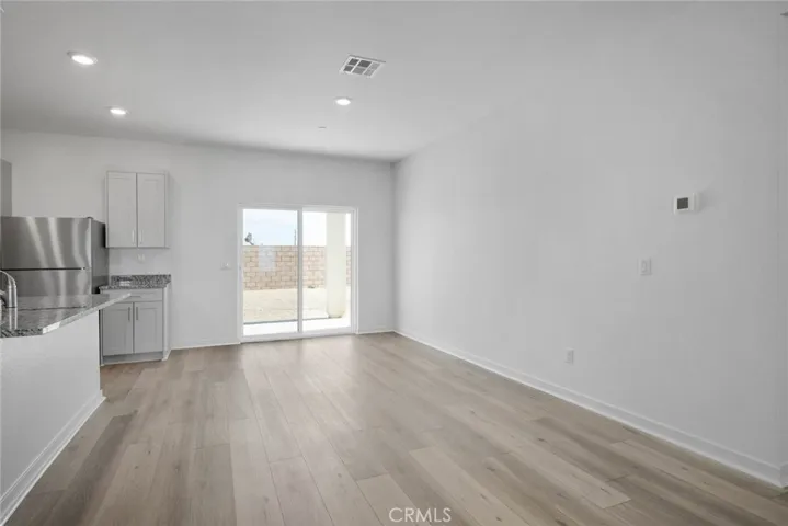 12323 Bear Ridge Way, Victorville, California 92392