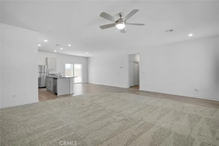 12323 Bear Ridge Way, Victorville, California 92392