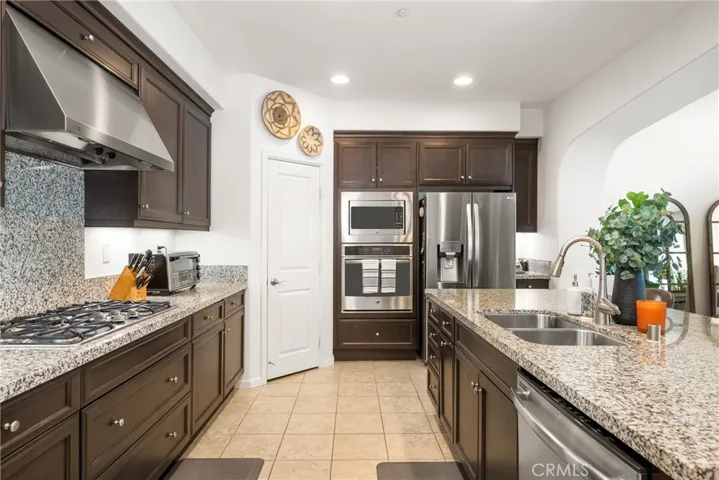 3861 Pin High Place, Yorba Linda, California 92886