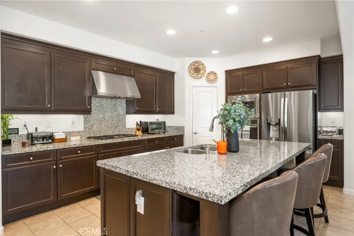 3861 Pin High Place, Yorba Linda, California 92886