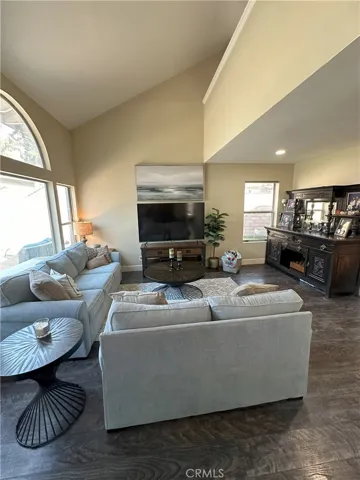 1140 Jonah Drive, Corona, California 92882
