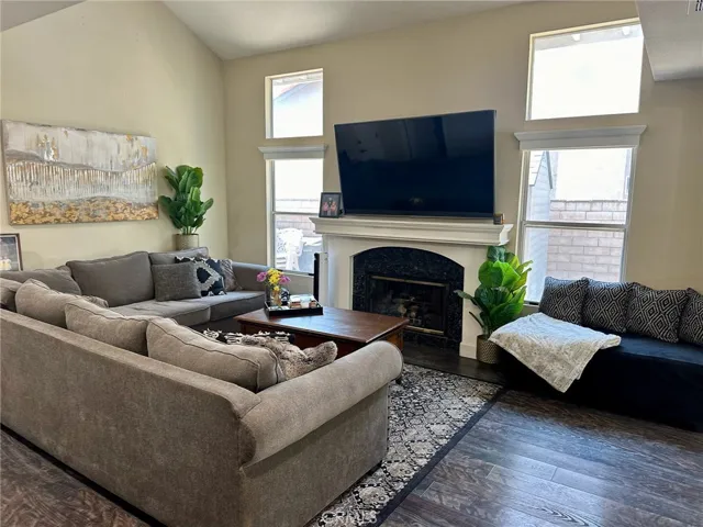 1140 Jonah Drive, Corona, California 92882