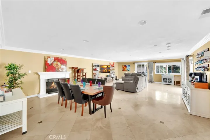20051 Colgate Circle, Huntington Beach, California 92646