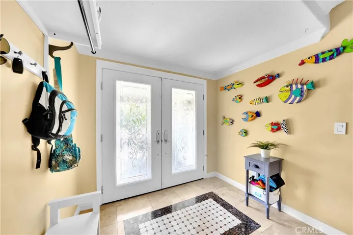 20051 Colgate Circle, Huntington Beach, California 92646