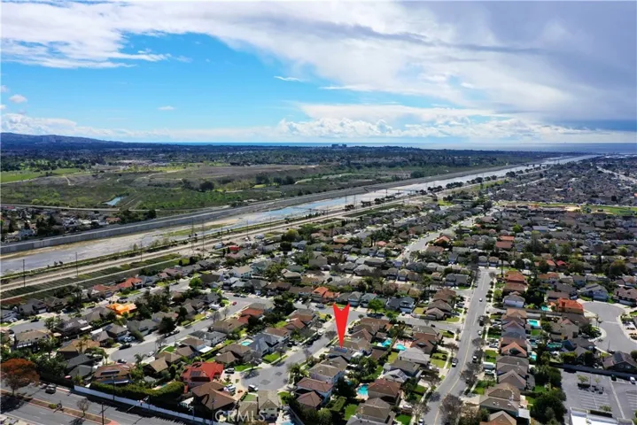 20051 Colgate Circle, Huntington Beach, California 92646