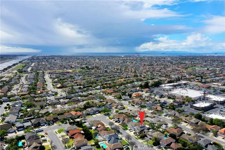 20051 Colgate Circle, Huntington Beach, California 92646