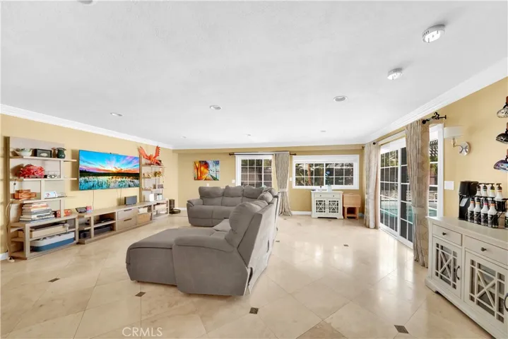 20051 Colgate Circle, Huntington Beach, California 92646