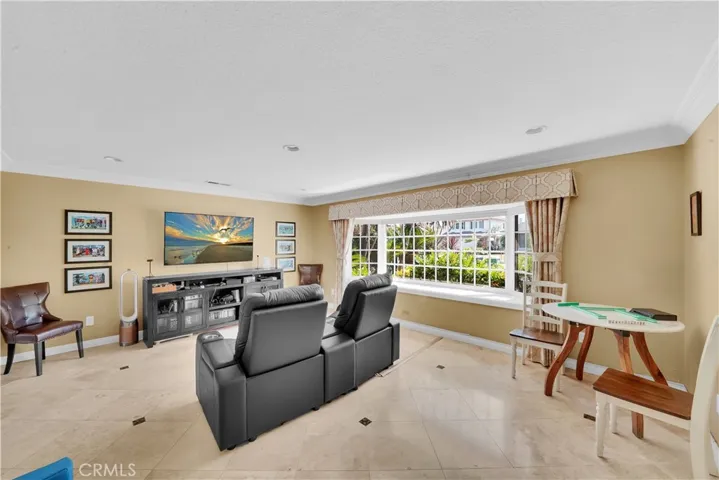 20051 Colgate Circle, Huntington Beach, California 92646
