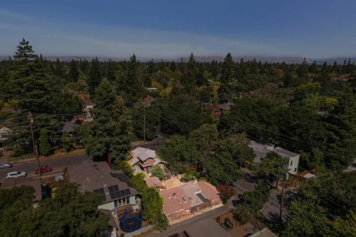 179189 Lincoln Avenue, Palo Alto, California 94301