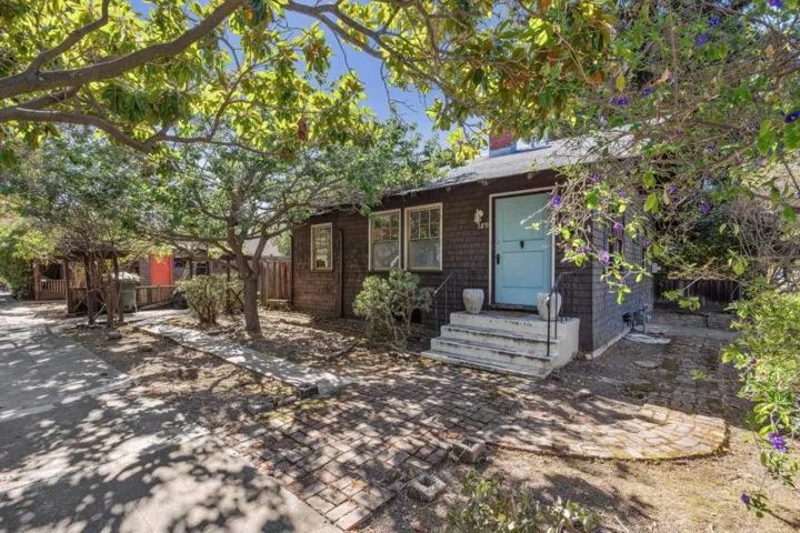 179189 Lincoln Avenue, Palo Alto, California 94301