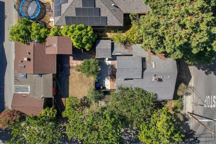 179189 Lincoln Avenue, Palo Alto, California 94301