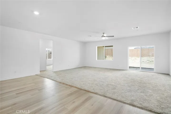 12335 Bear Ridge Way, Victorville, California 92392