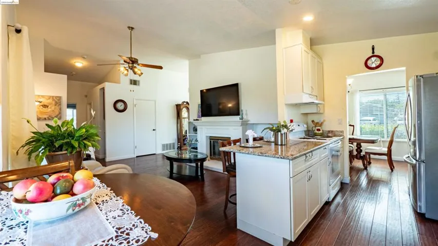 1770 Gateway Dr, Oakley, California 94561