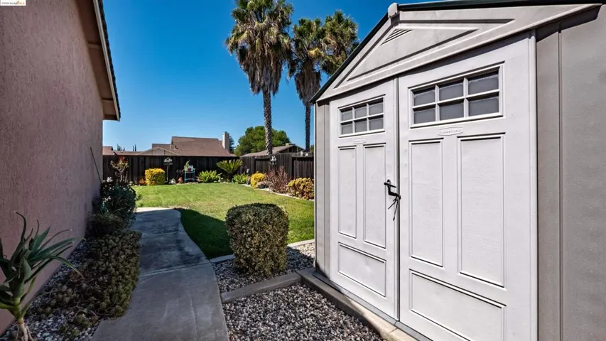 1770 Gateway Dr, Oakley, California 94561