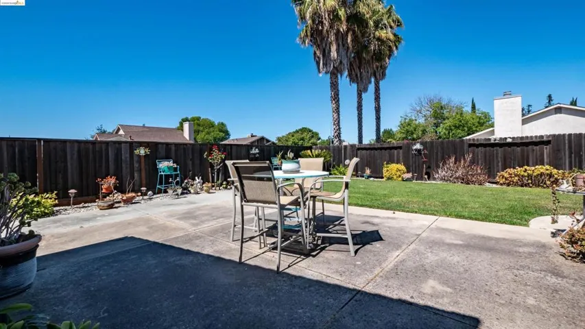 1770 Gateway Dr, Oakley, California 94561
