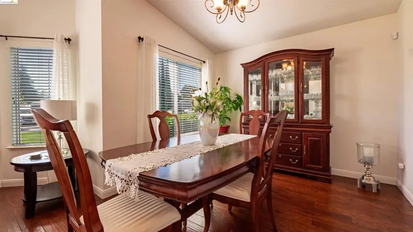 1770 Gateway Dr, Oakley, California 94561