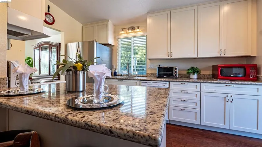 1770 Gateway Dr, Oakley, California 94561
