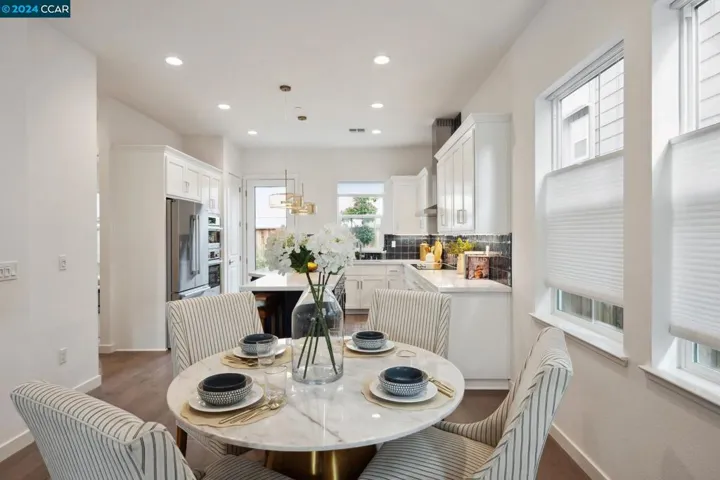 49 Riverbend Lane, Petaluma, California 94952