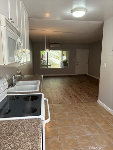 315 N Louise Street 102, Glendale, California 91206