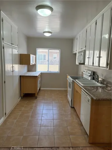315 N Louise Street 102, Glendale, California 91206