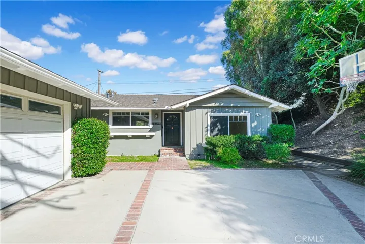 27104 Shorewood Road, Rancho Palos Verdes, California 90275