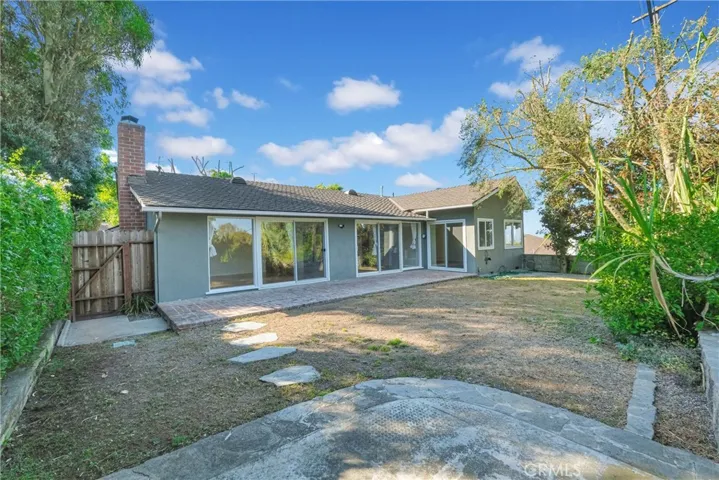 27104 Shorewood Road, Rancho Palos Verdes, California 90275