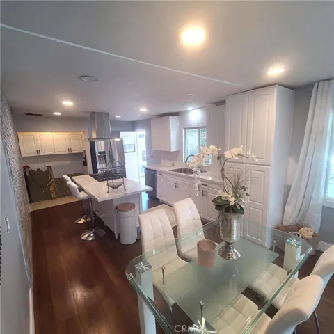 104 Malaga 104, Tustin, California 92780