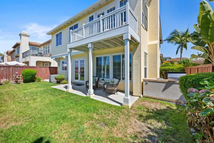 1221 Parkview Drive, Oceanside, California 92057