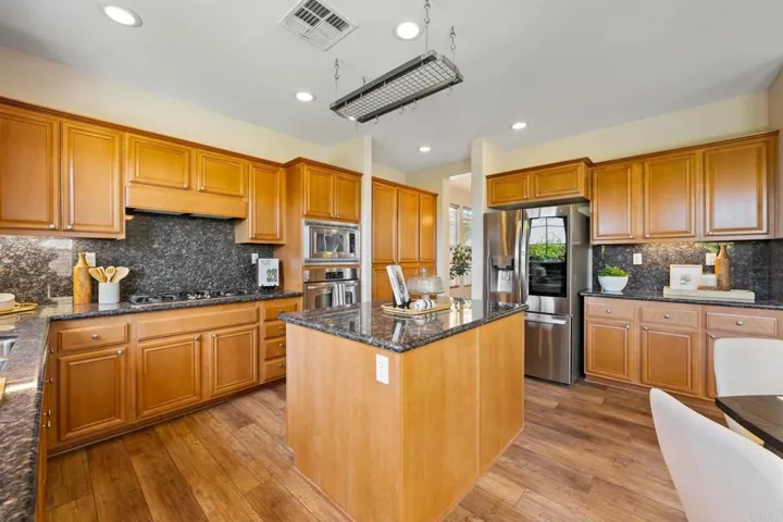 1221 Parkview Drive, Oceanside, California 92057