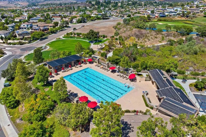 1221 Parkview Drive, Oceanside, California 92057