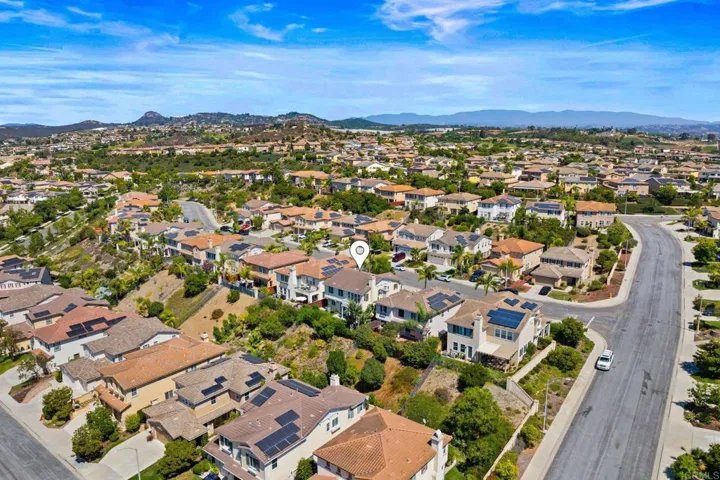 1221 Parkview Drive, Oceanside, California 92057