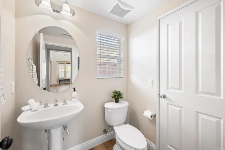 1221 Parkview Drive, Oceanside, California 92057