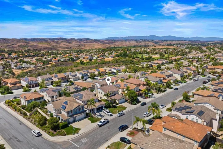 1221 Parkview Drive, Oceanside, California 92057