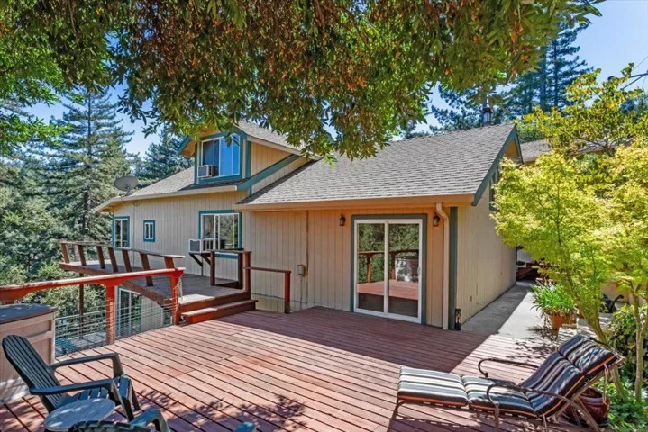 21560 Madrone Drive, Los Gatos, California 95033