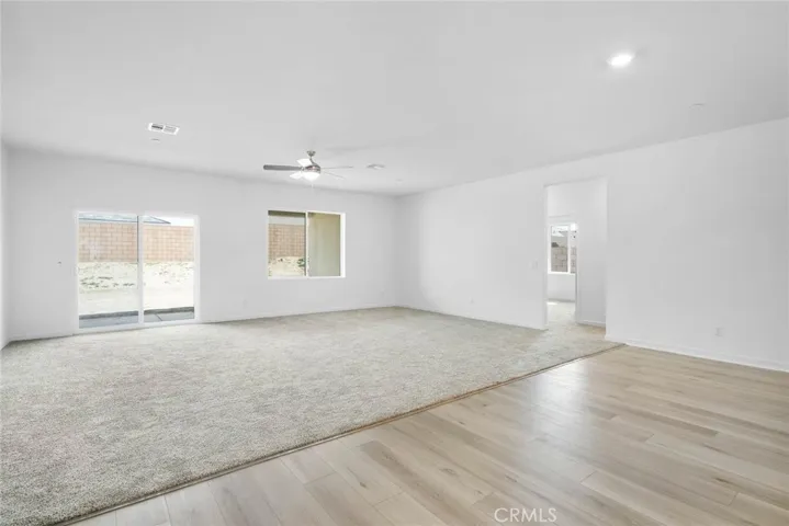 12333 Craven Way, Victorville, California 92392