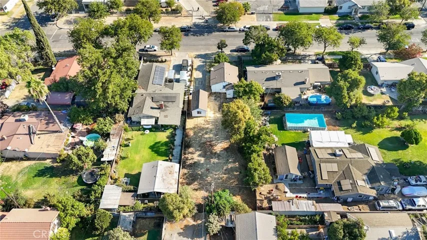 1136 W 10th Street, Merced, California 95341