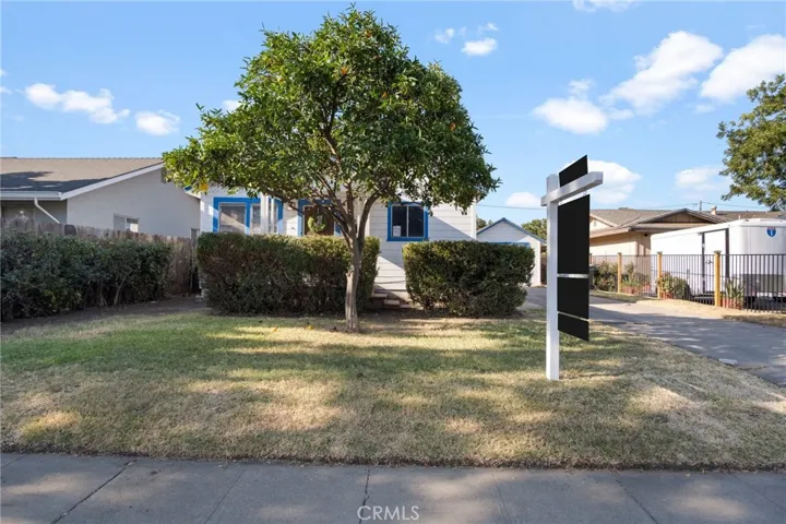 1136 W 10th Street, Merced, California 95341
