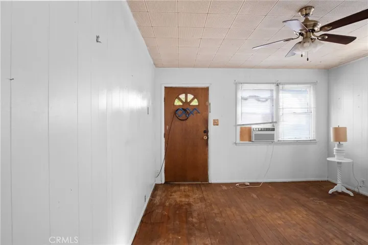 1136 W 10th Street, Merced, California 95341