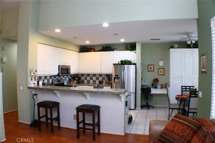 A Breakfast Bar - All kinds of dining choices