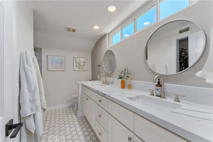 6647 E Princeton Avenue, Anaheim Hills, California 92807