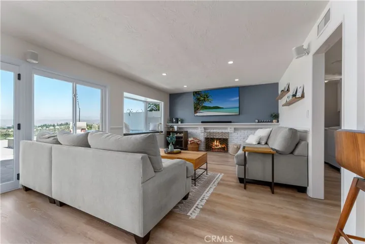 6647 E Princeton Avenue, Anaheim Hills, California 92807