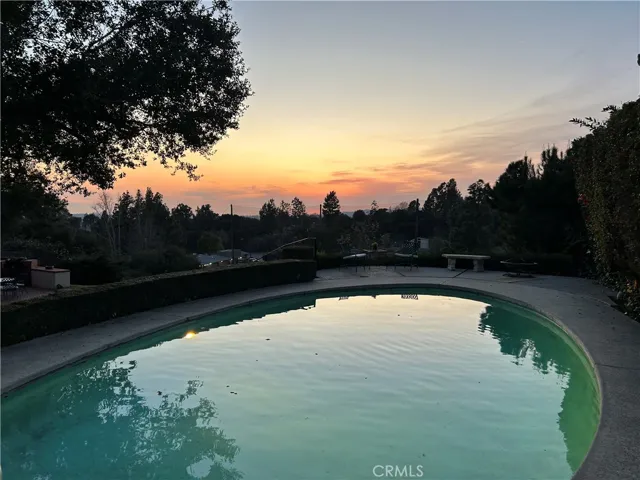 1315 Riviera Drive, Pasadena, California 91107