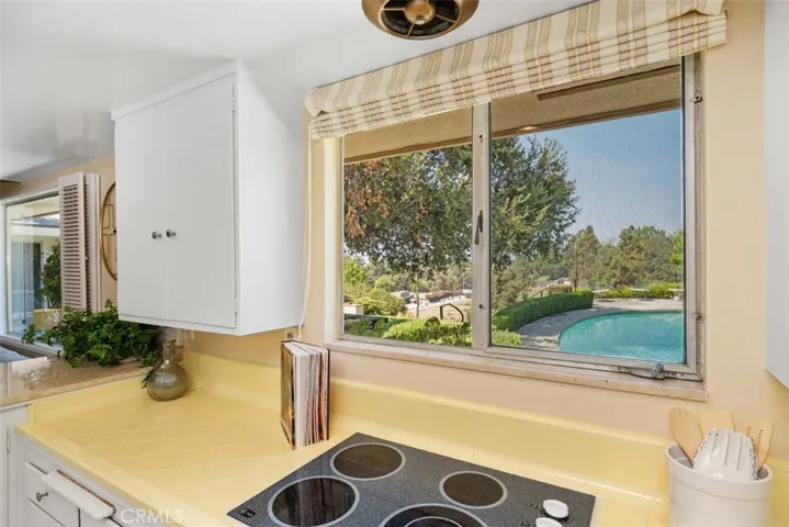 1315 Riviera Drive, Pasadena, California 91107