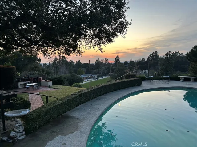 1315 Riviera Drive, Pasadena, California 91107