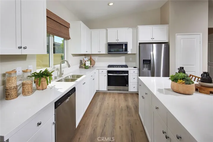 1388 Callista Way, Perris, California 92571