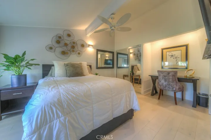 12861 Dunas Road, North Tustin, California 92705