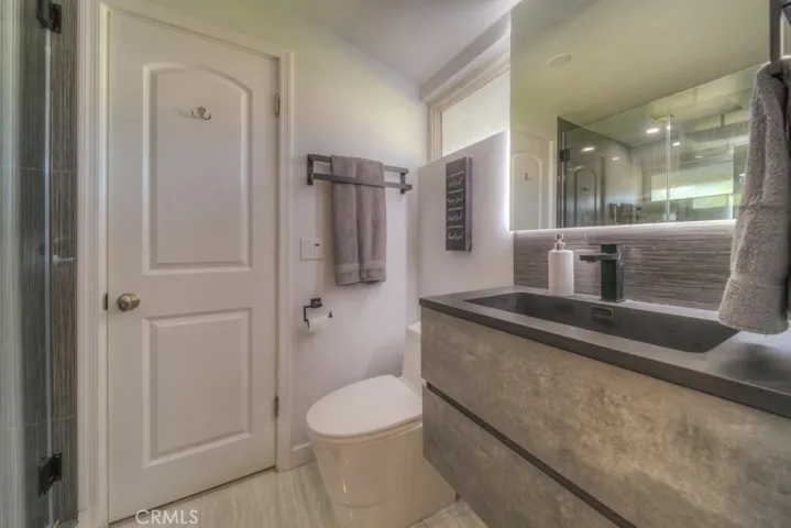 12861 Dunas Road, North Tustin, California 92705