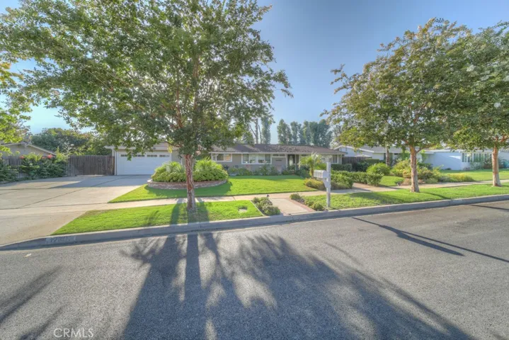 12861 Dunas Road, North Tustin, California 92705