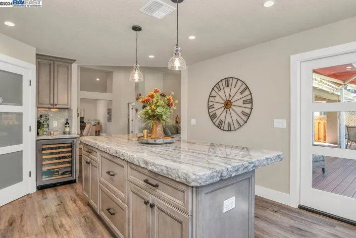 2156 Saint Andrews Ct, Discovery Bay, California 94505