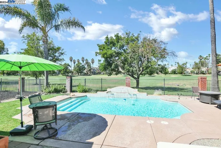 2156 Saint Andrews Ct, Discovery Bay, California 94505